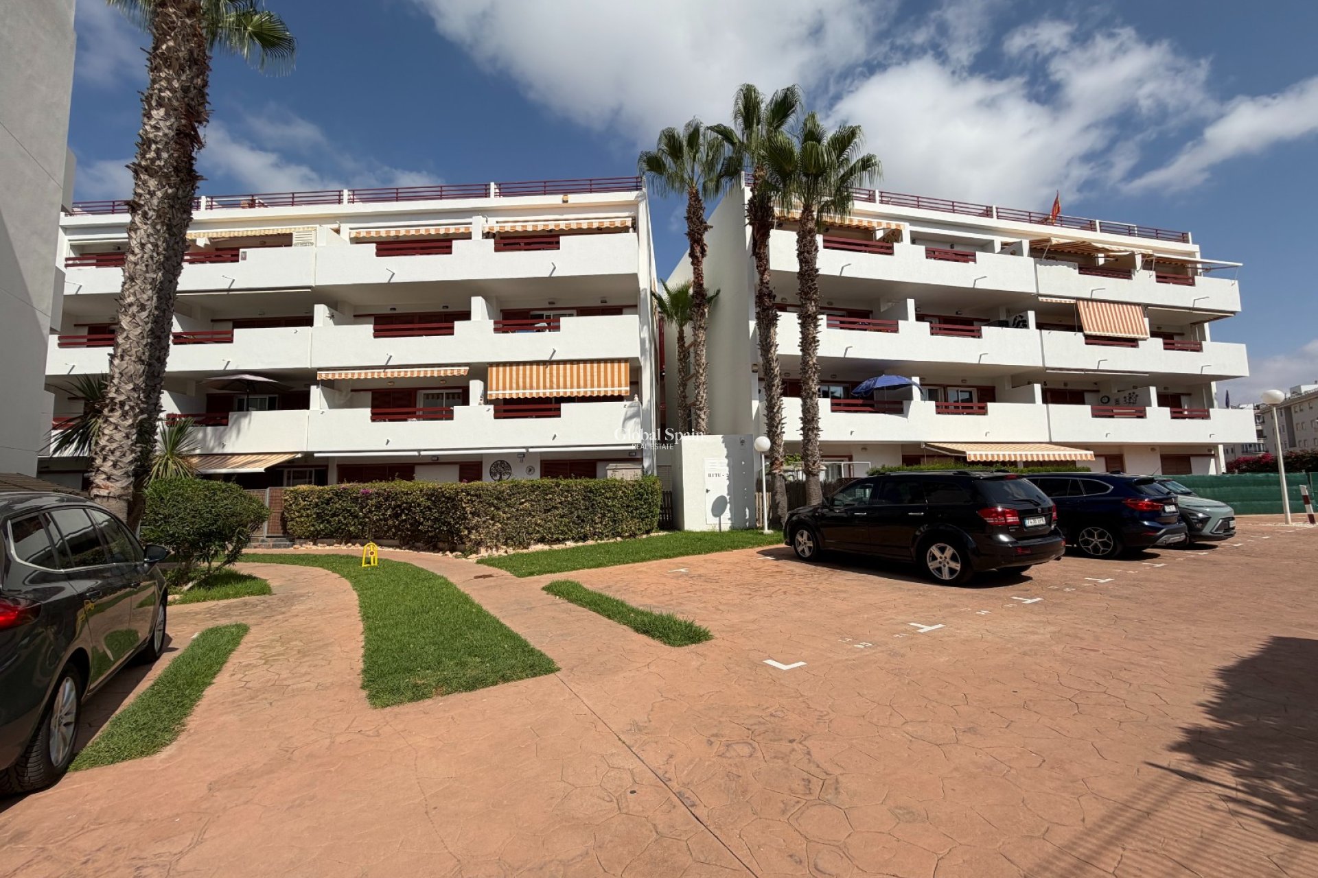 Venta - APARTAMENTO -
ORIHUELA COSTA - Playa Flamenca