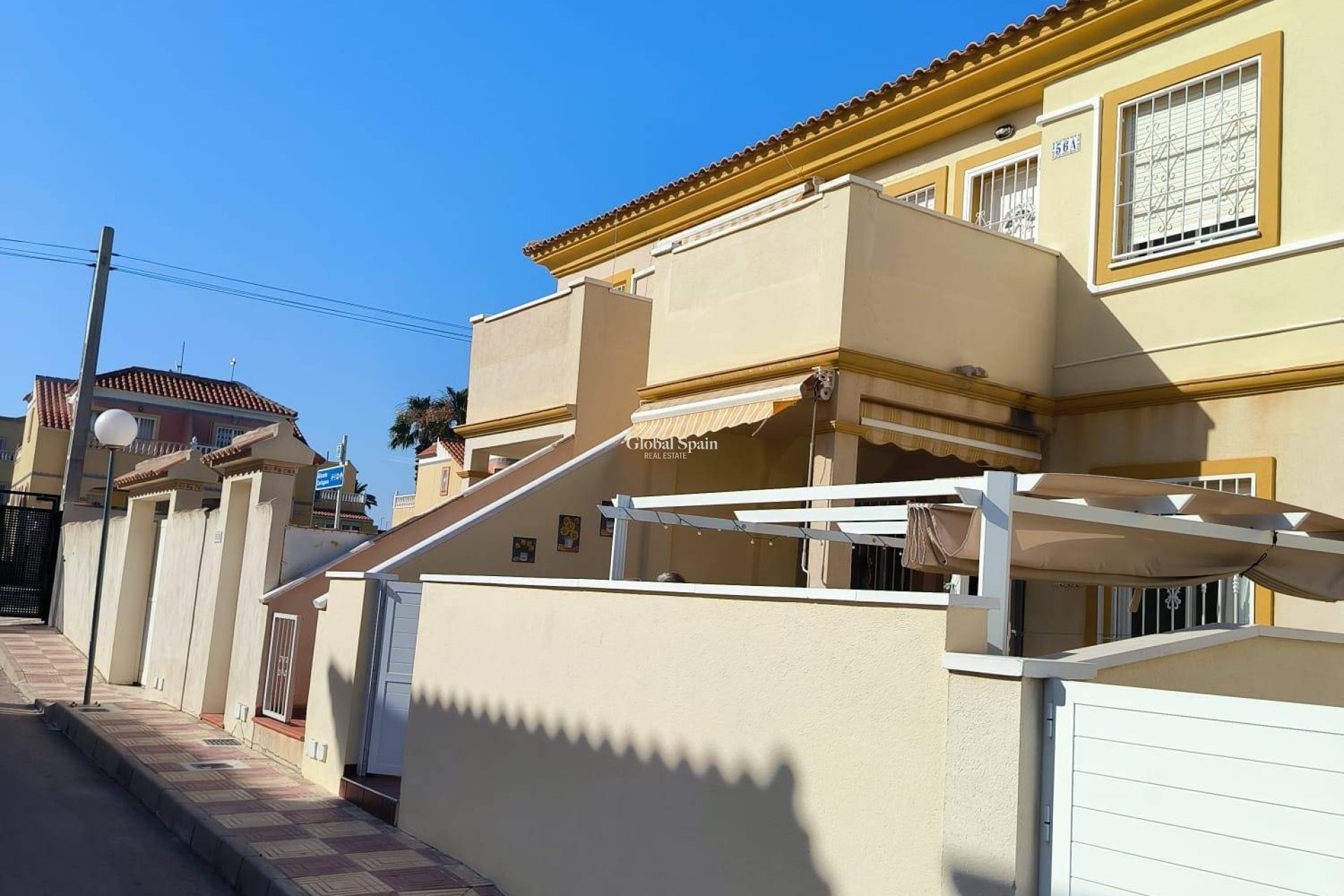 Venta - APARTAMENTO -
ORIHUELA COSTA - Playa Flamenca