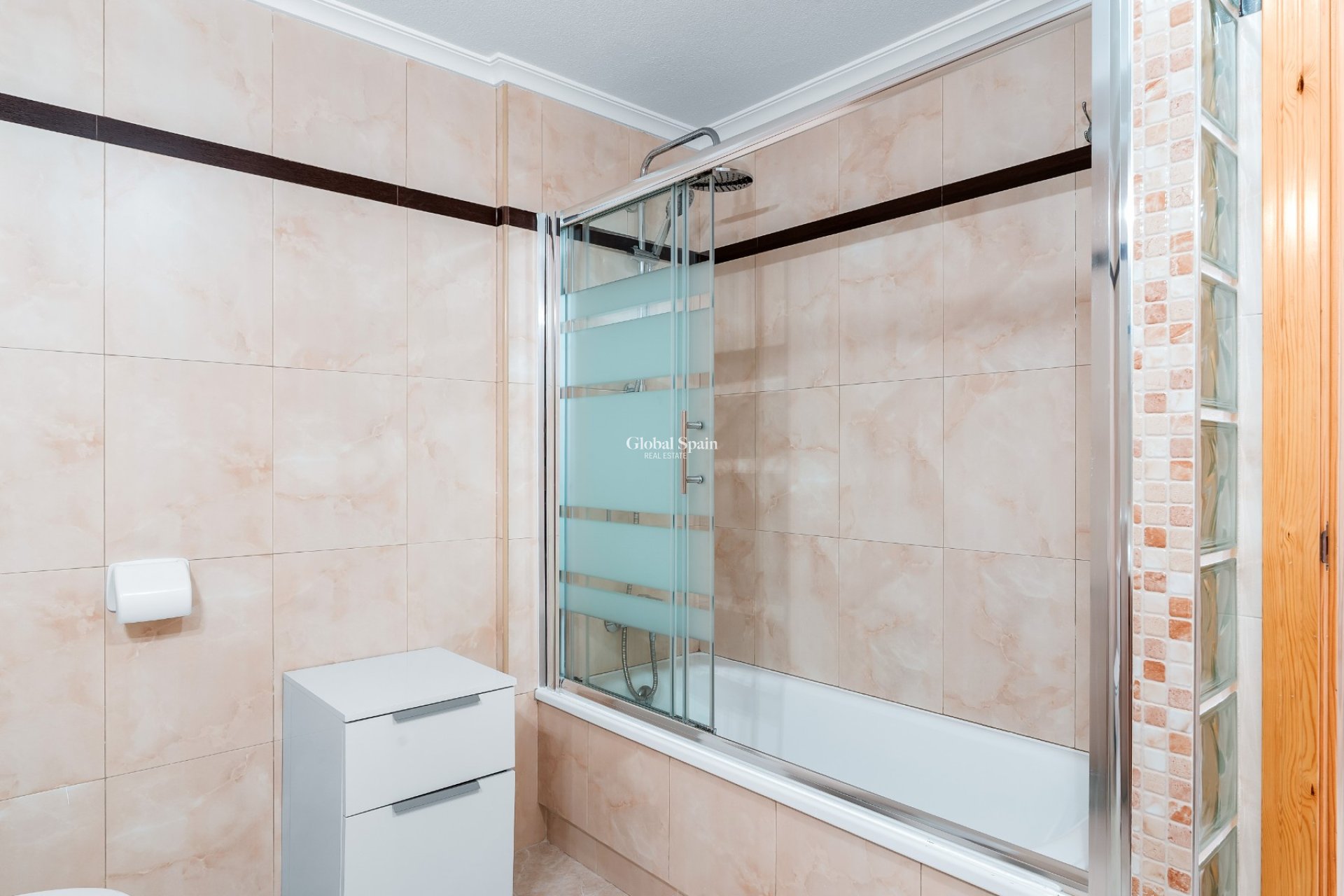 Venta - APARTAMENTO -
ORIHUELA COSTA - Playa Flamenca