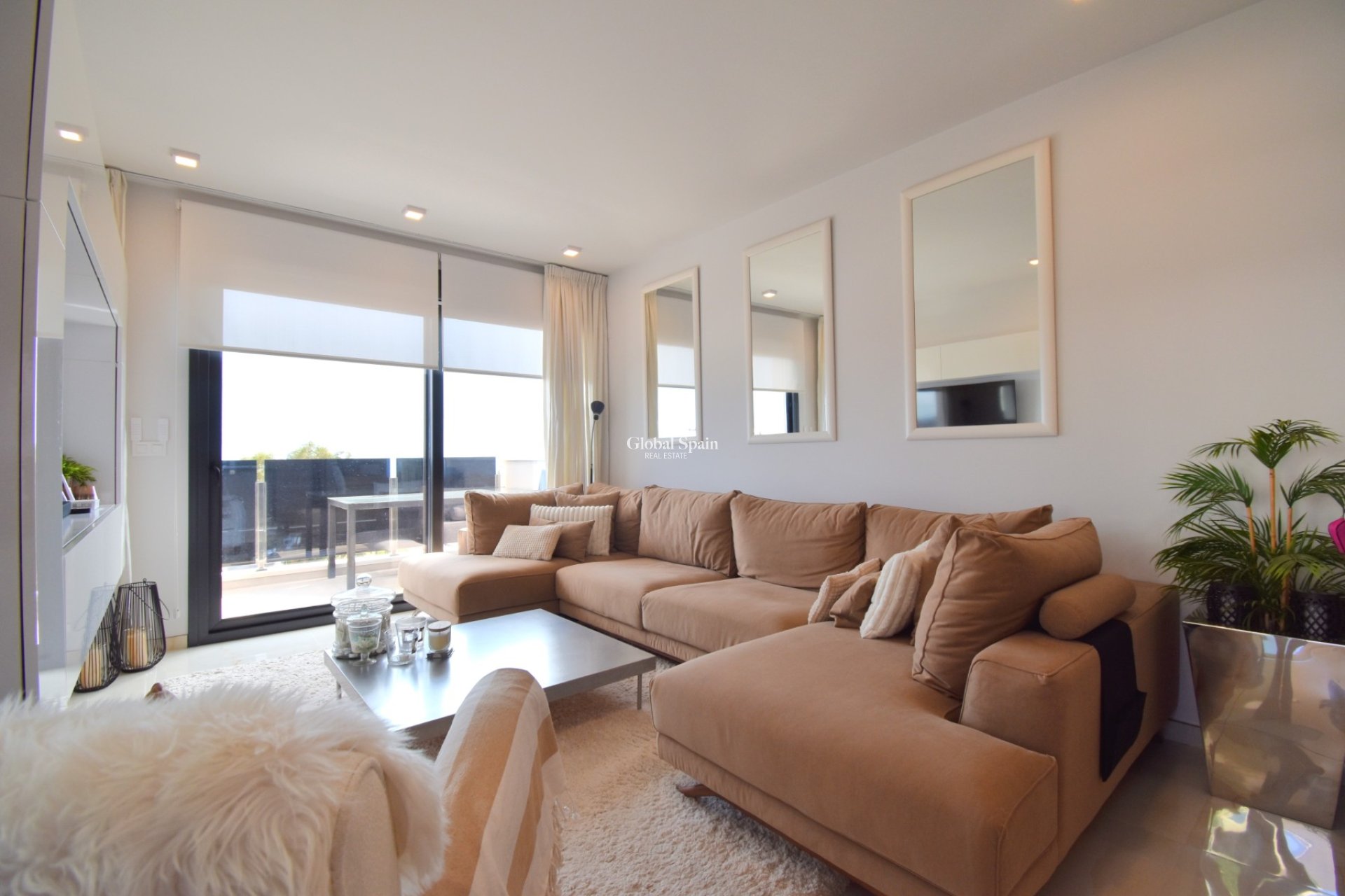 Venta - APARTAMENTO -
Orihuela Costa - Playa Flamenca