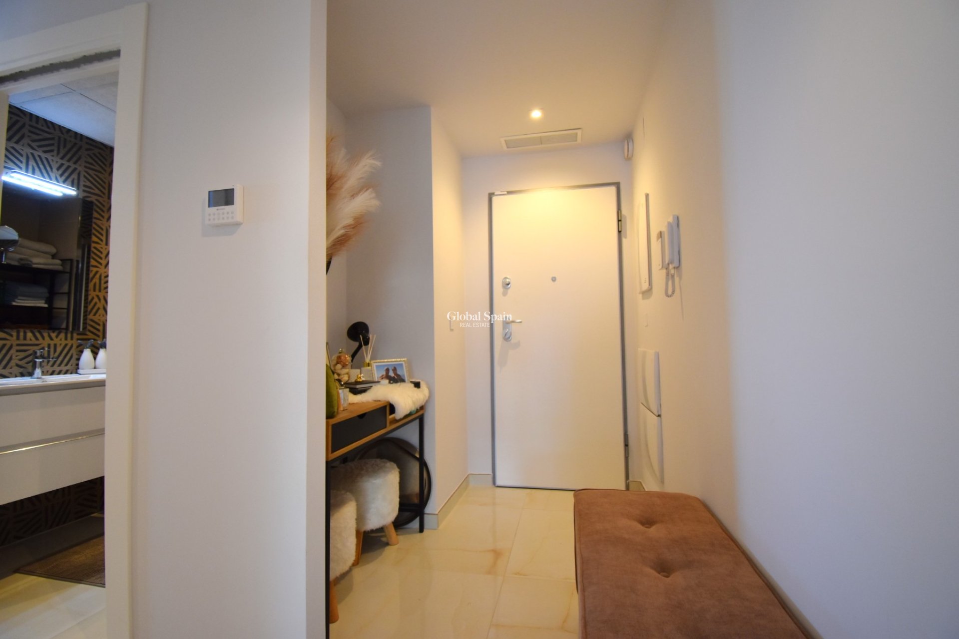 Venta - APARTAMENTO -
Orihuela Costa - Playa Flamenca