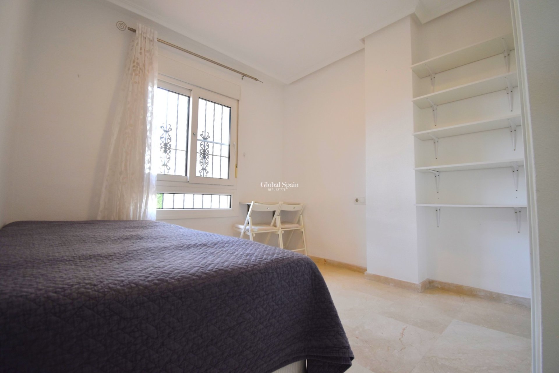 Venta - APARTAMENTO -
Orihuela Costa - Playa Flamenca