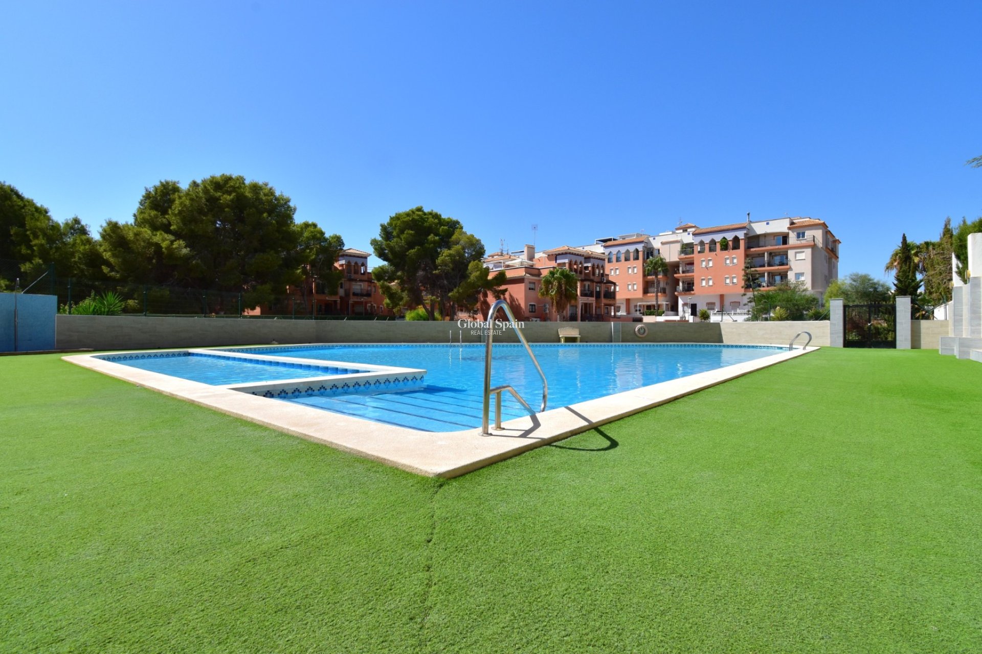 Venta - APARTAMENTO -
Orihuela Costa - Playa Flamenca