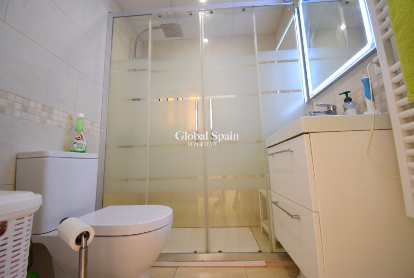 Venta - APARTAMENTO -
ORIHUELA COSTA - Playa Flamenca