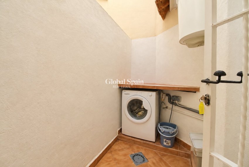 Venta - APARTAMENTO -
ORIHUELA COSTA - Playa Flamenca