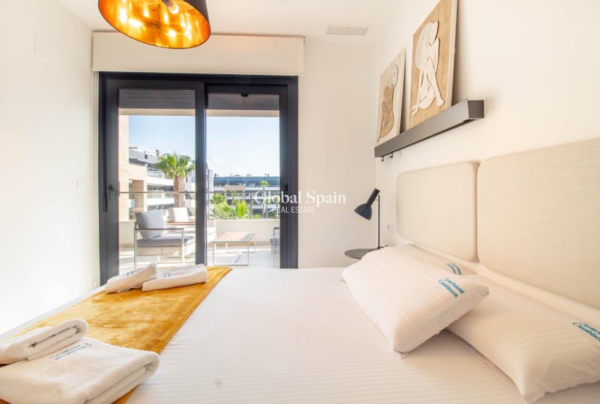 Venta - Apartamento -
ORIHUELA COSTA - Playa Flamenca