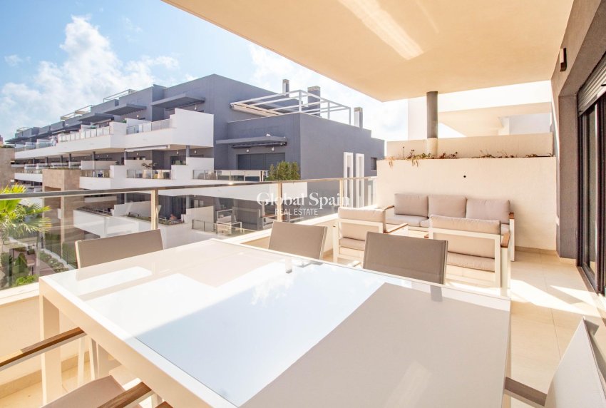 Venta - Apartamento -
ORIHUELA COSTA - Playa Flamenca