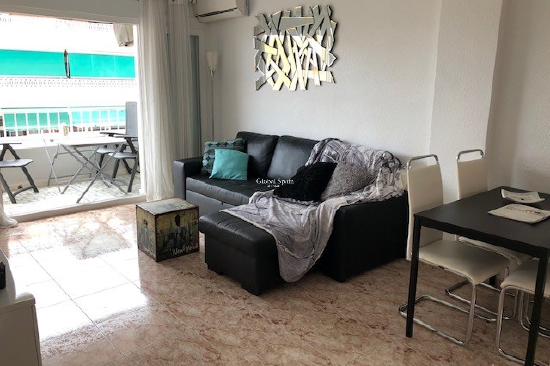 Venta - Apartamento -
ORIHUELA COSTA - Punta Prima