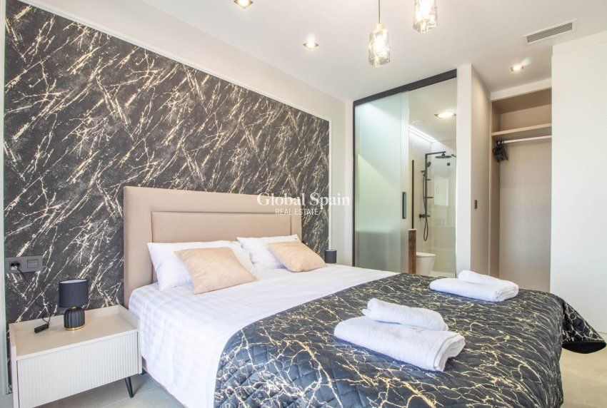 Venta - Apartamento -
ORIHUELA COSTA - Punta Prima