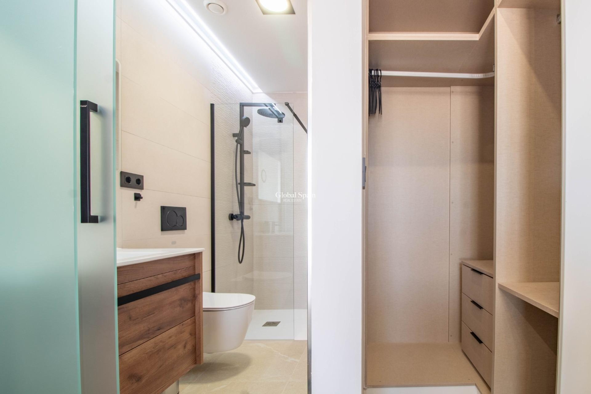 Venta - Apartamento -
ORIHUELA COSTA - Punta Prima