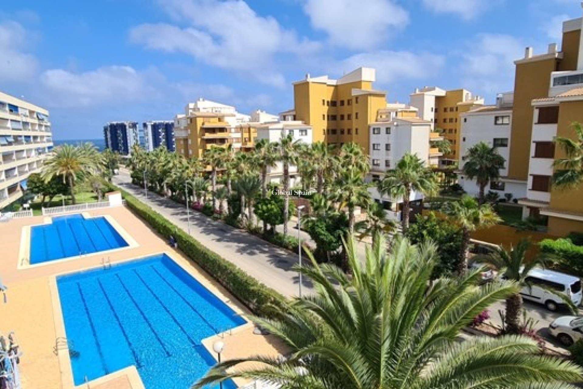 Venta - APARTAMENTO -
ORIHUELA COSTA - Punta Prima