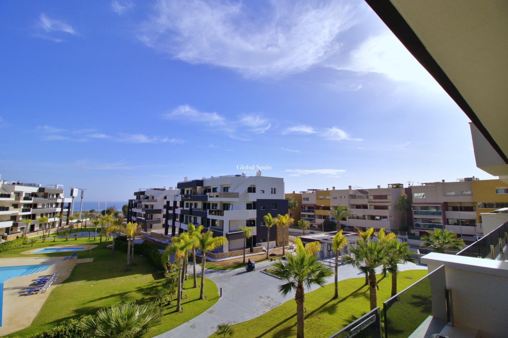 Venta - APARTAMENTO -
ORIHUELA COSTA - Punta Prima