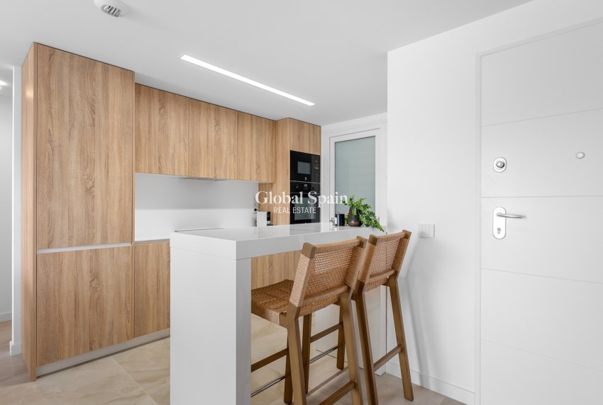 Venta - APARTAMENTO -
ORIHUELA COSTA - Punta Prima