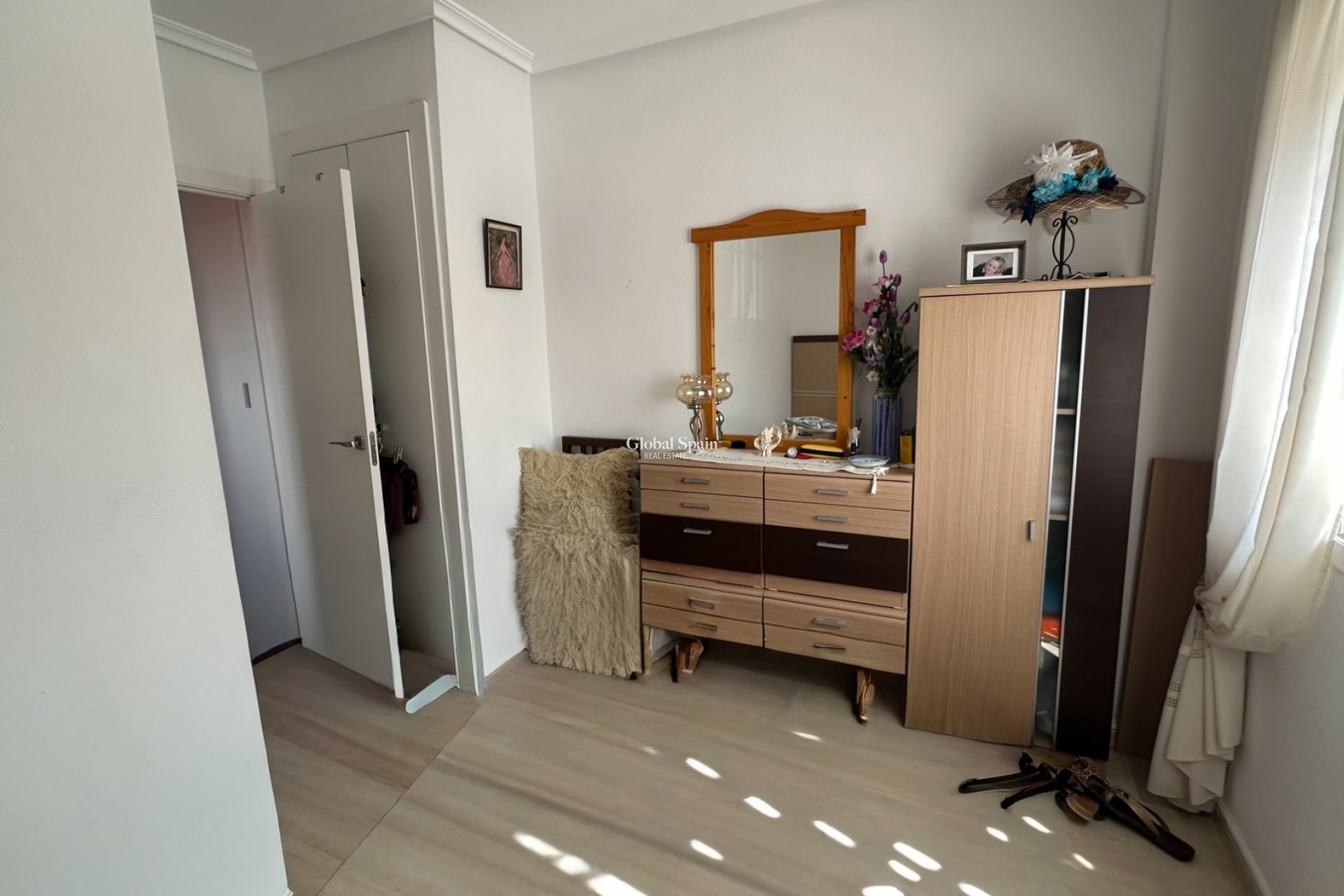 Venta - APARTAMENTO -
ORIHUELA COSTA - Punta Prima