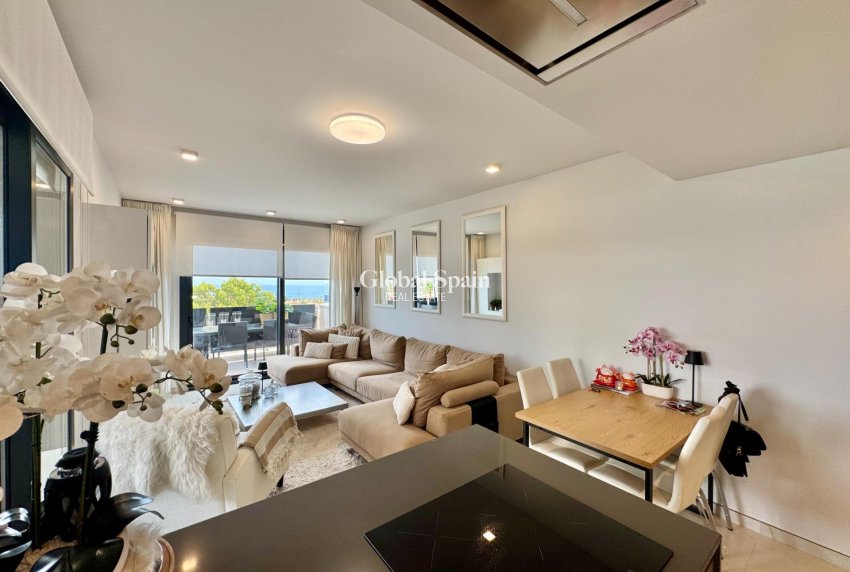 Venta - APARTAMENTO -
ORIHUELA COSTA - Punta Prima