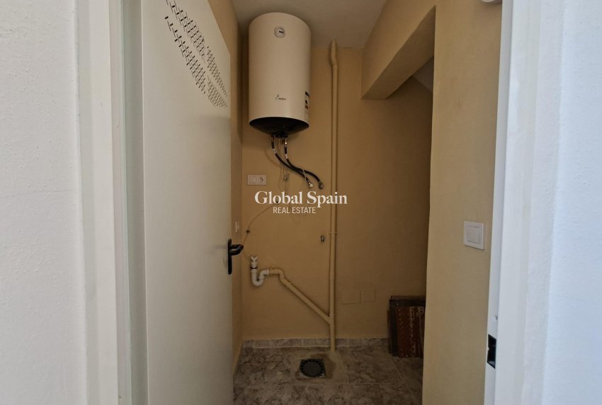 Venta - APARTAMENTO -
ORIHUELA COSTA - Punta Prima
