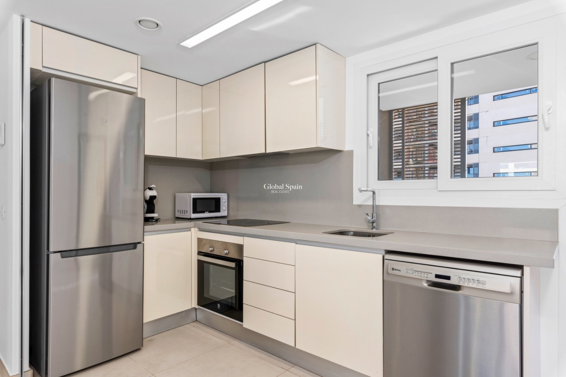 Venta - Apartamento -
ORIHUELA COSTA - Punta Prima