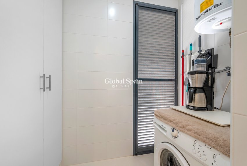 Venta - Apartamento -
ORIHUELA COSTA - Punta Prima