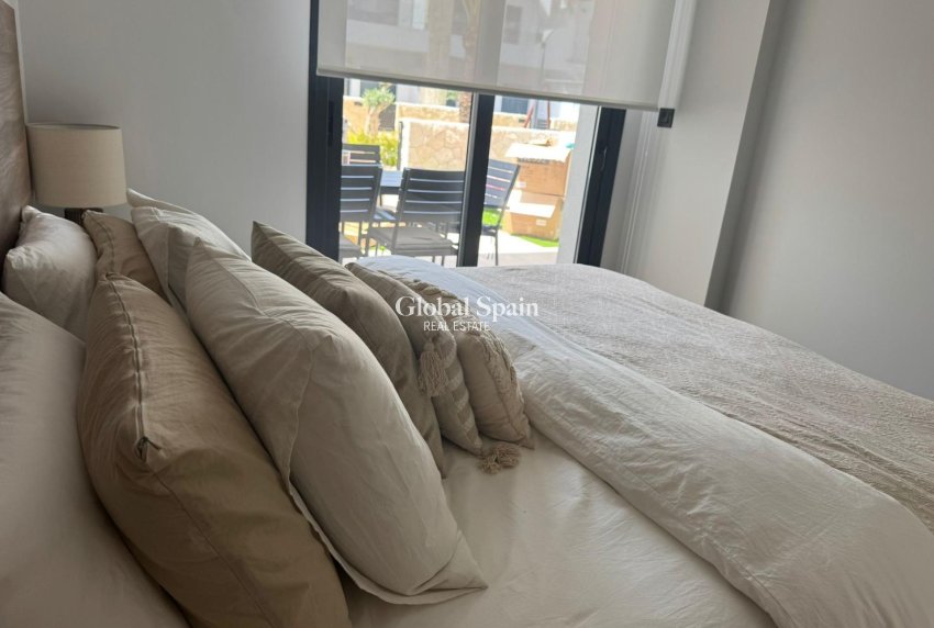 Venta - APARTAMENTO -
ORIHUELA COSTA - Rocio Del Mar