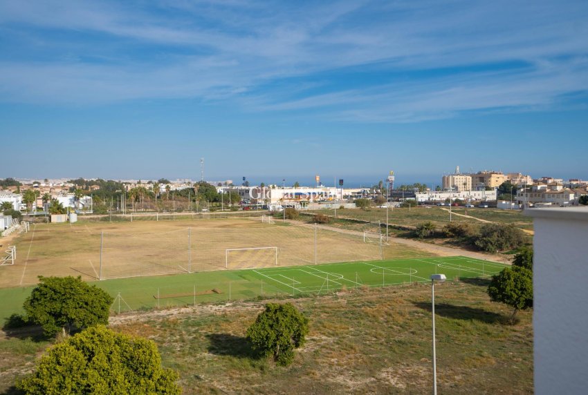 Venta - APARTAMENTO -
ORIHUELA COSTA - Rocio Del Mar