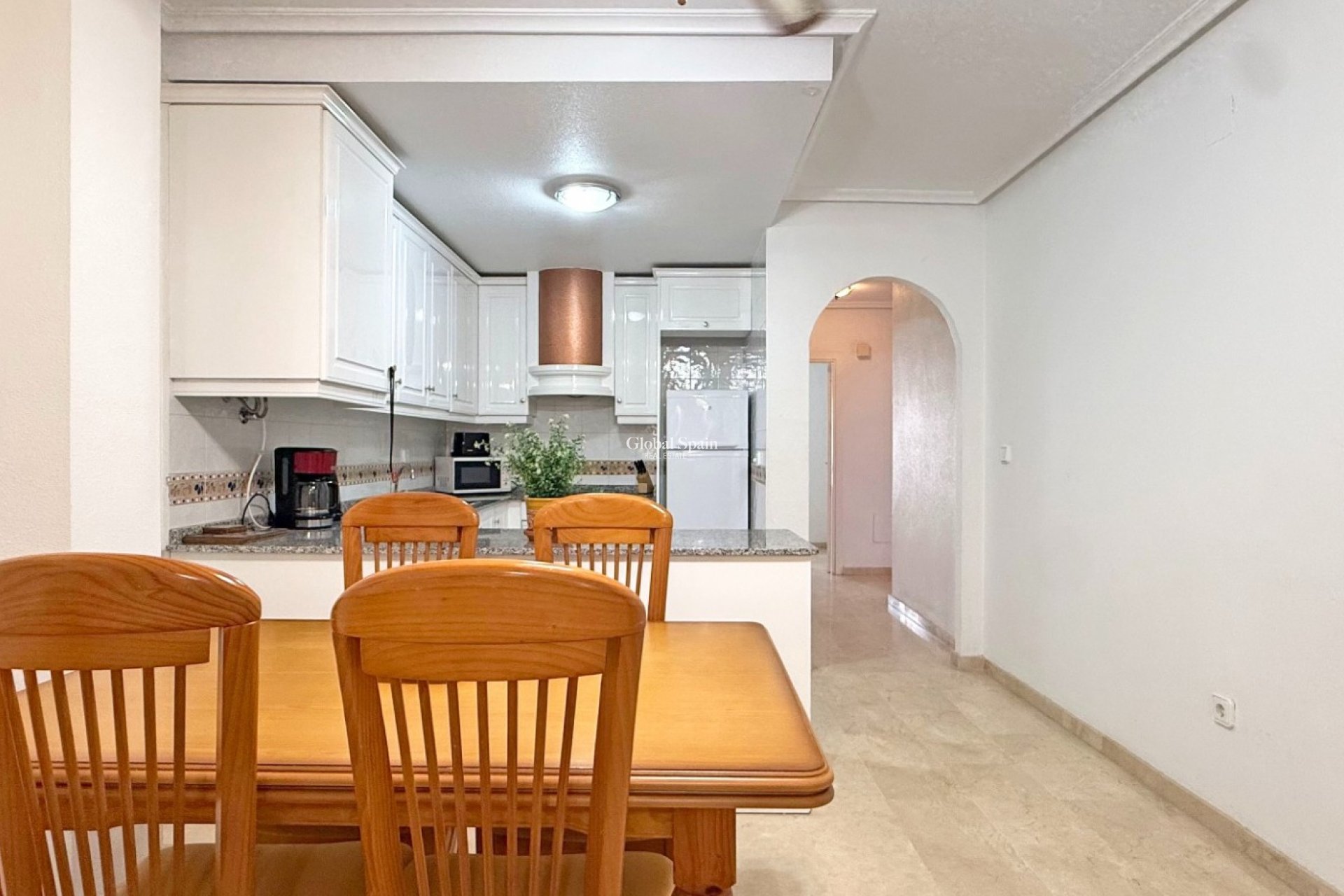 Venta - Apartamento -
ORIHUELA COSTA - VILLAMARTÍN