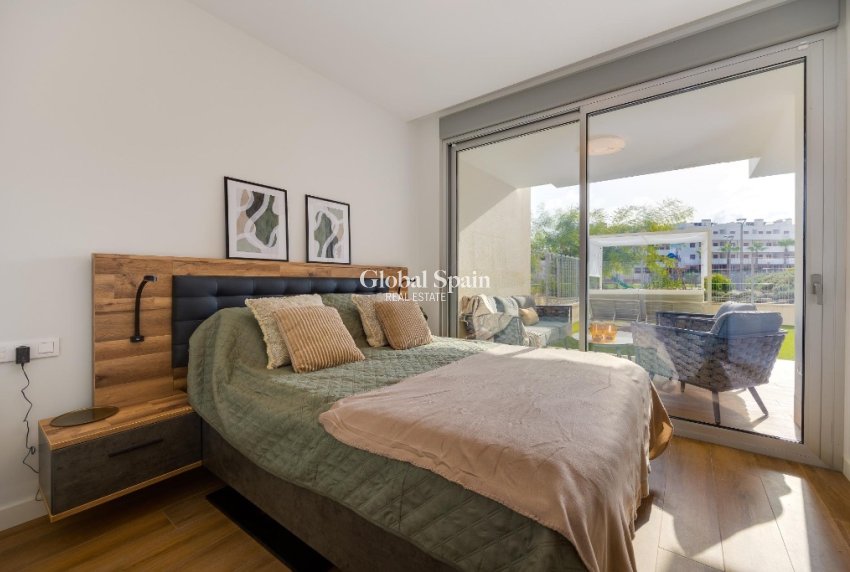 Venta - Apartamento -
ORIHUELA COSTA - VILLAMARTÍN