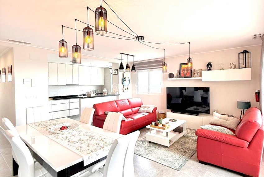 Venta - APARTAMENTO -
ORIHUELA COSTA - VILLAMARTÍN