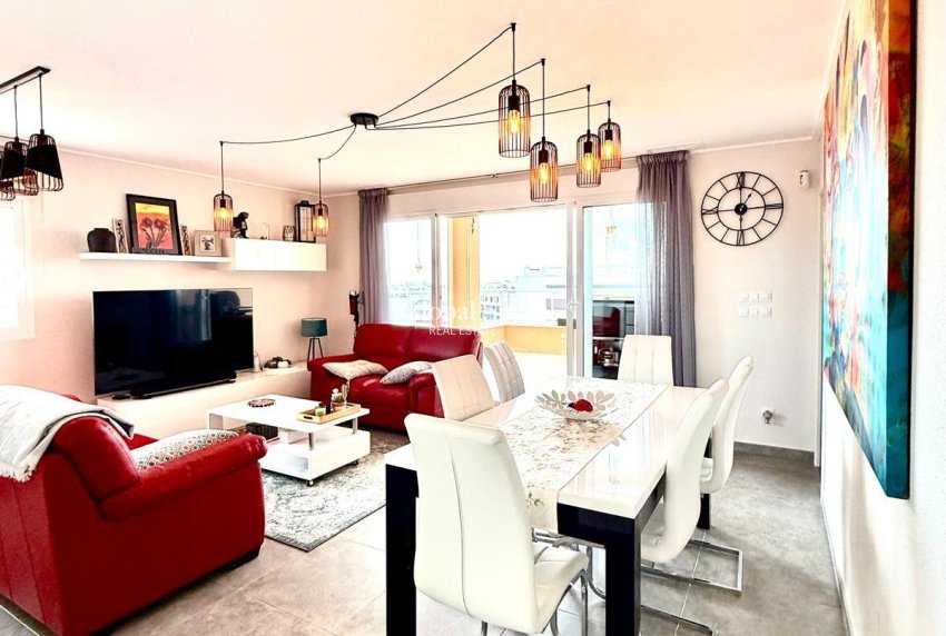 Venta - APARTAMENTO -
ORIHUELA COSTA - VILLAMARTÍN