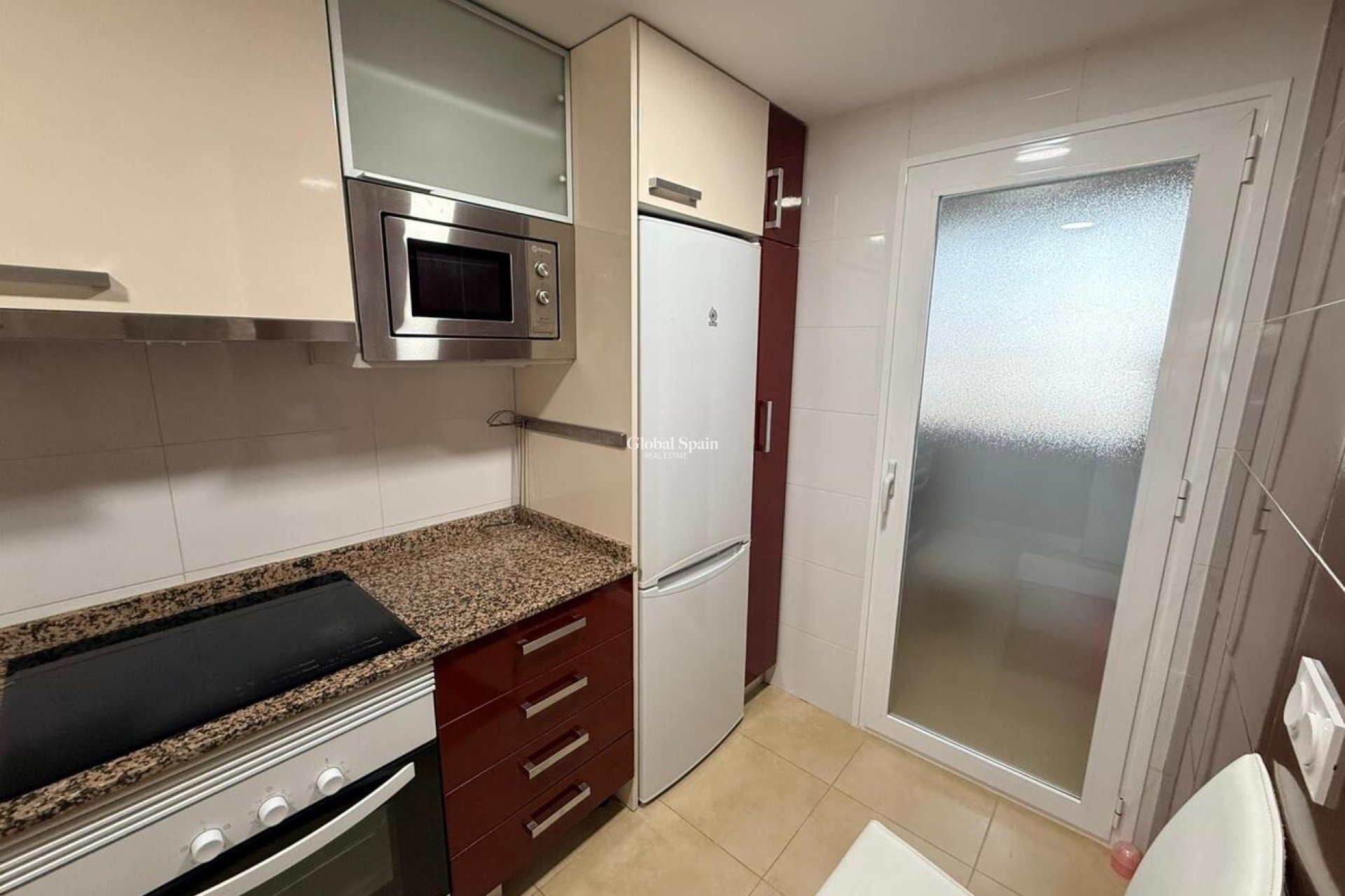 Venta - APARTAMENTO -
ORIHUELA COSTA - VILLAMARTÍN