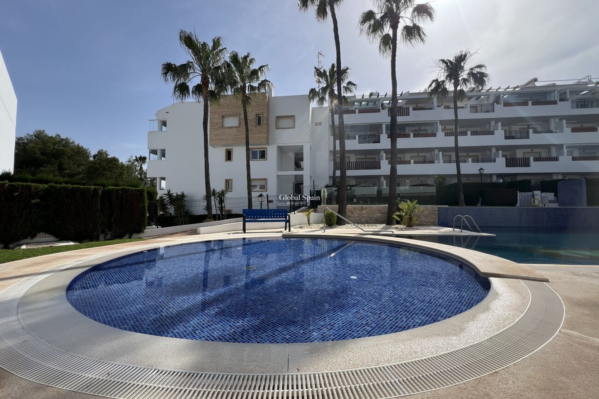 Venta - APARTAMENTO -
ORIHUELA COSTA - VILLAMARTÍN