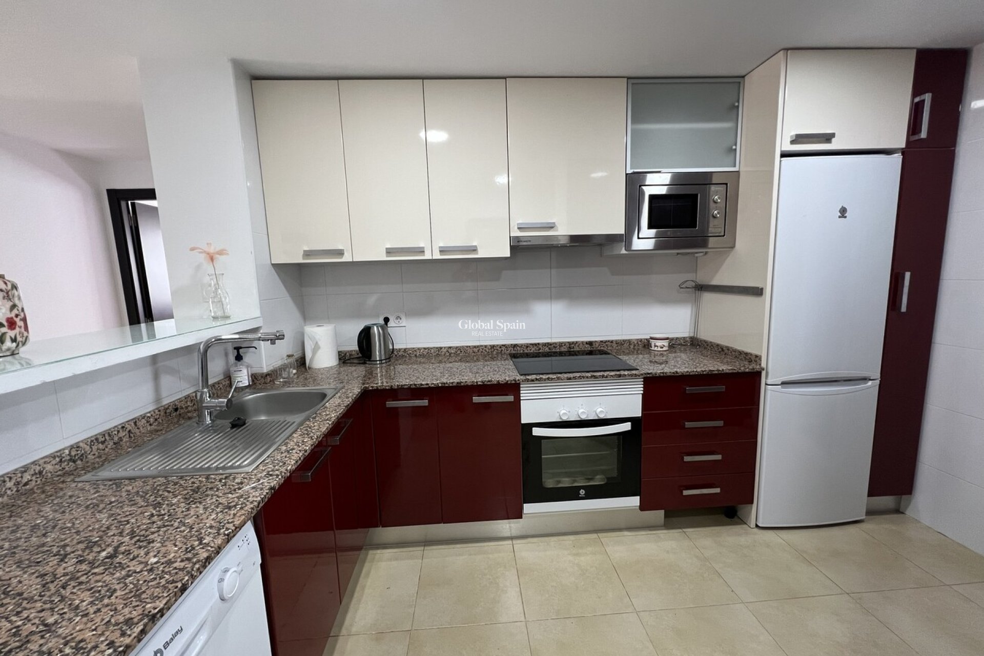 Venta - APARTAMENTO -
ORIHUELA COSTA - VILLAMARTÍN