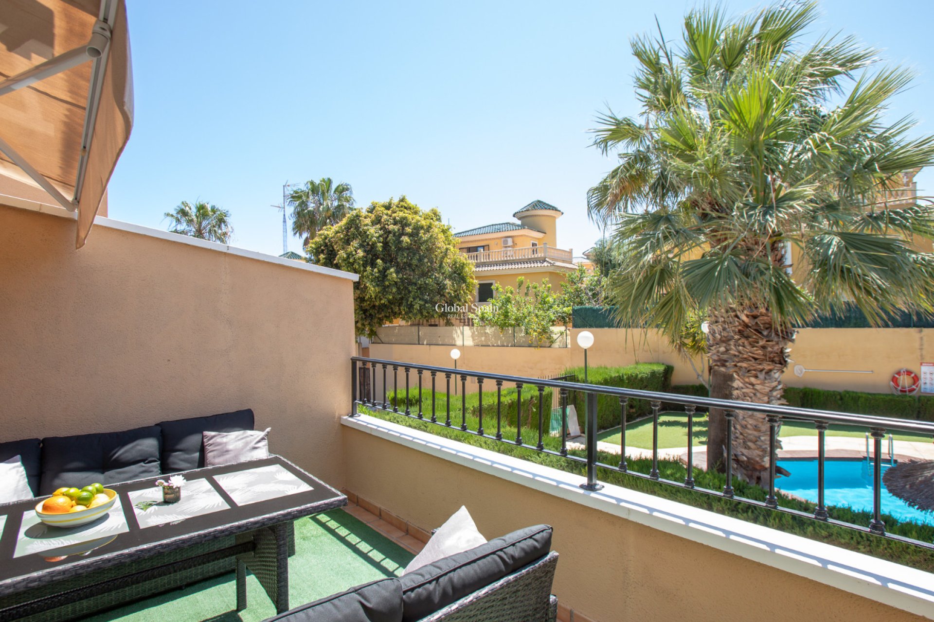 Venta - APARTAMENTO -
ORIHUELA COSTA - VILLAMARTÍN