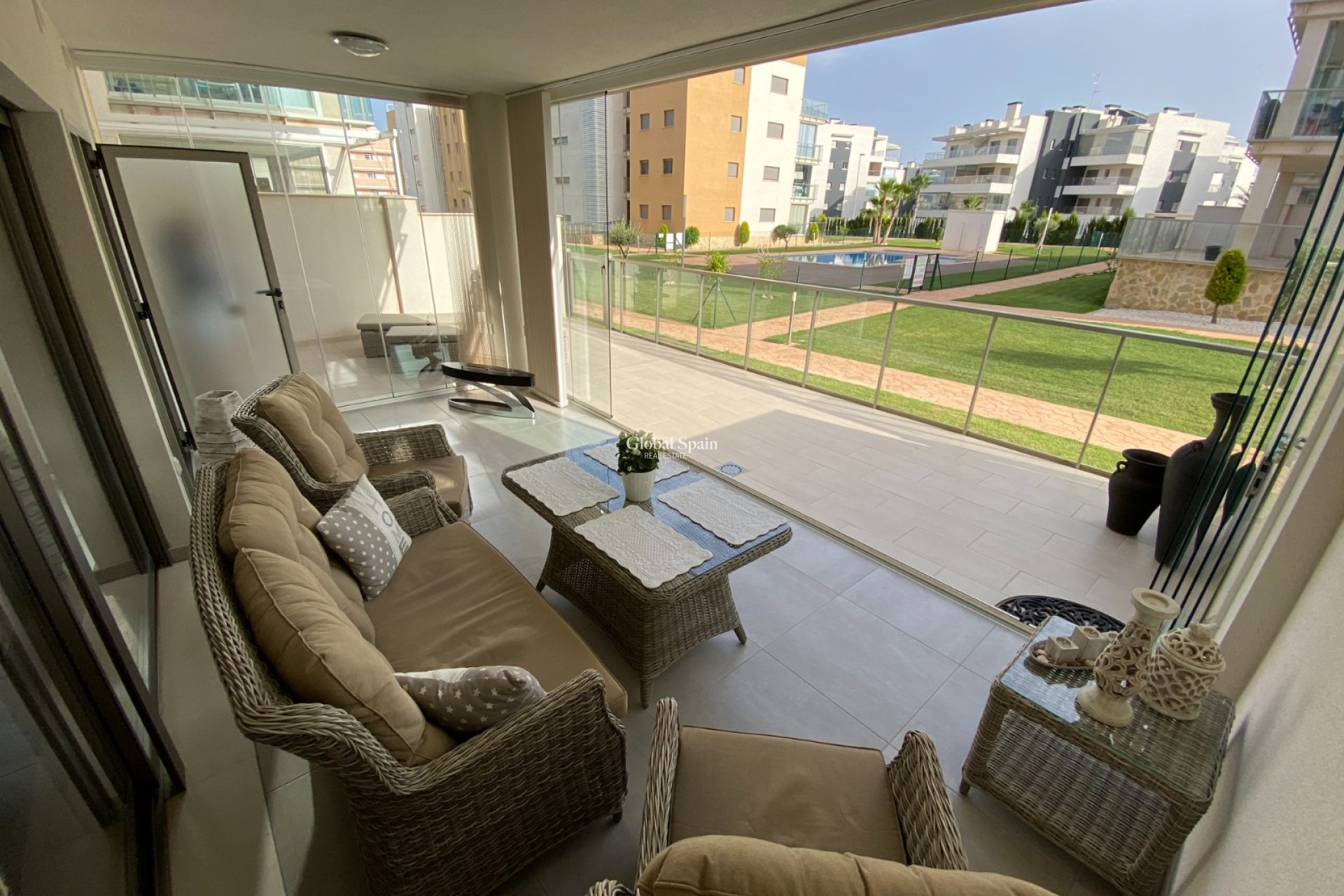 Venta - Apartamento -
ORIHUELA COSTA - VILLAMARTÍN