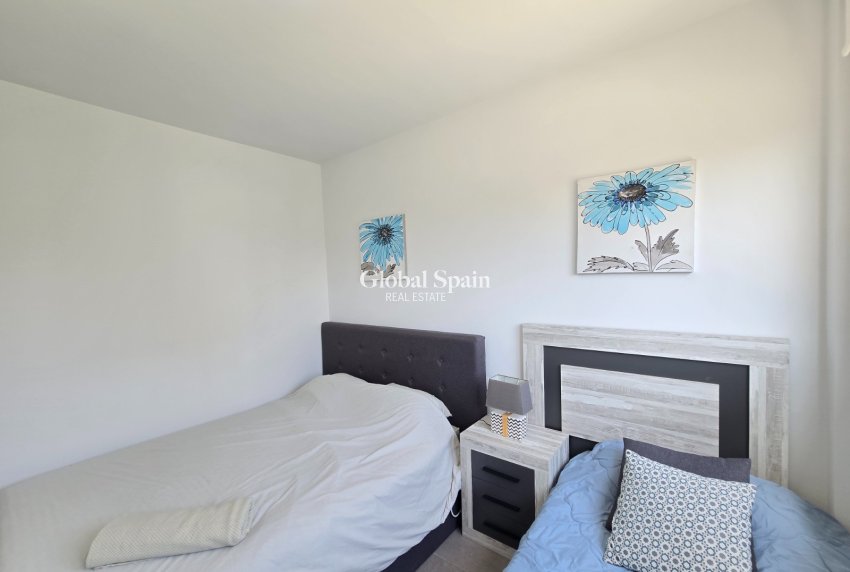 Venta - APARTAMENTO -
ORIHUELA COSTA - Villamartín *