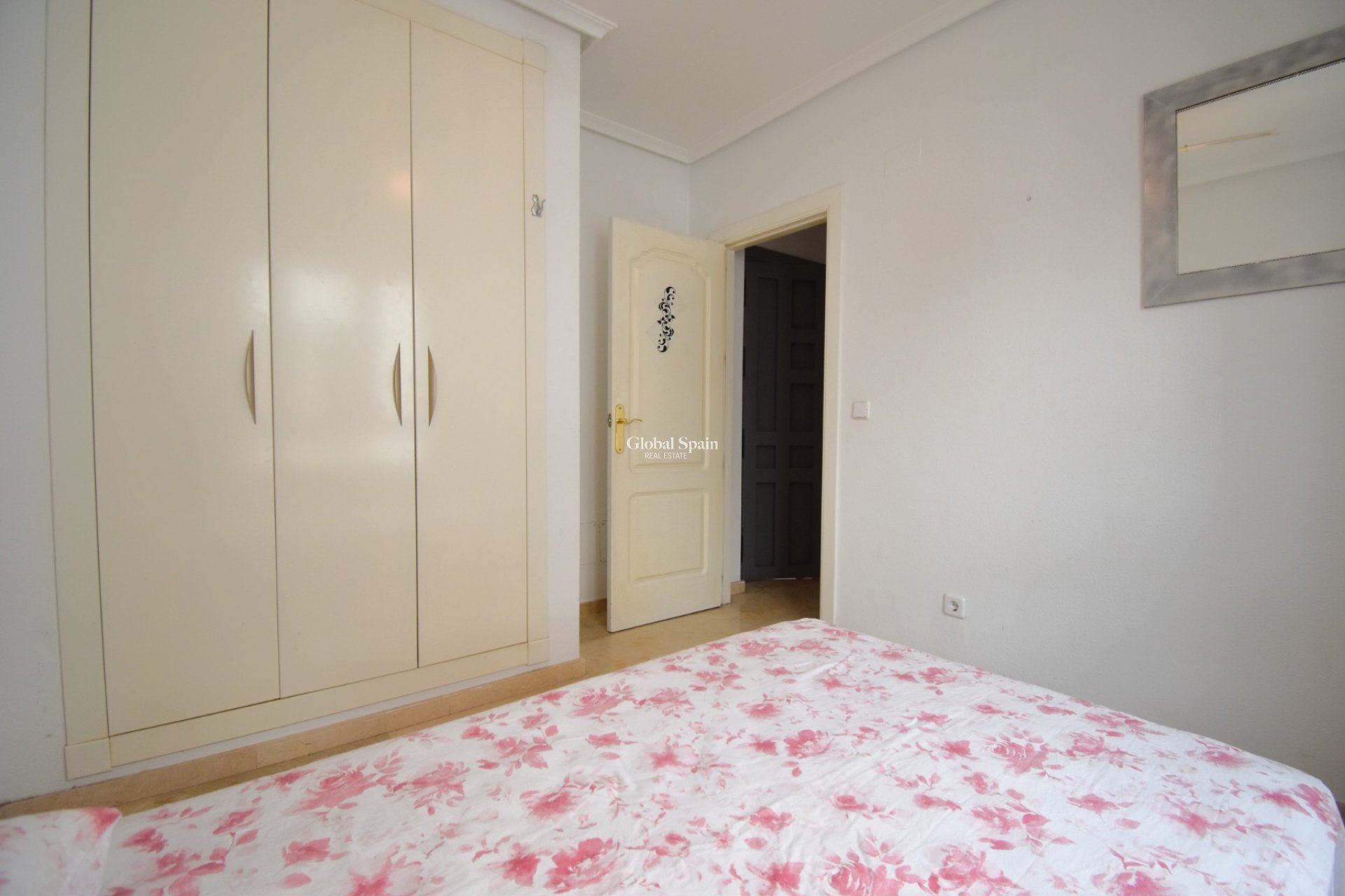 Venta - APARTAMENTO -
Orihuela Costa - Villamartin