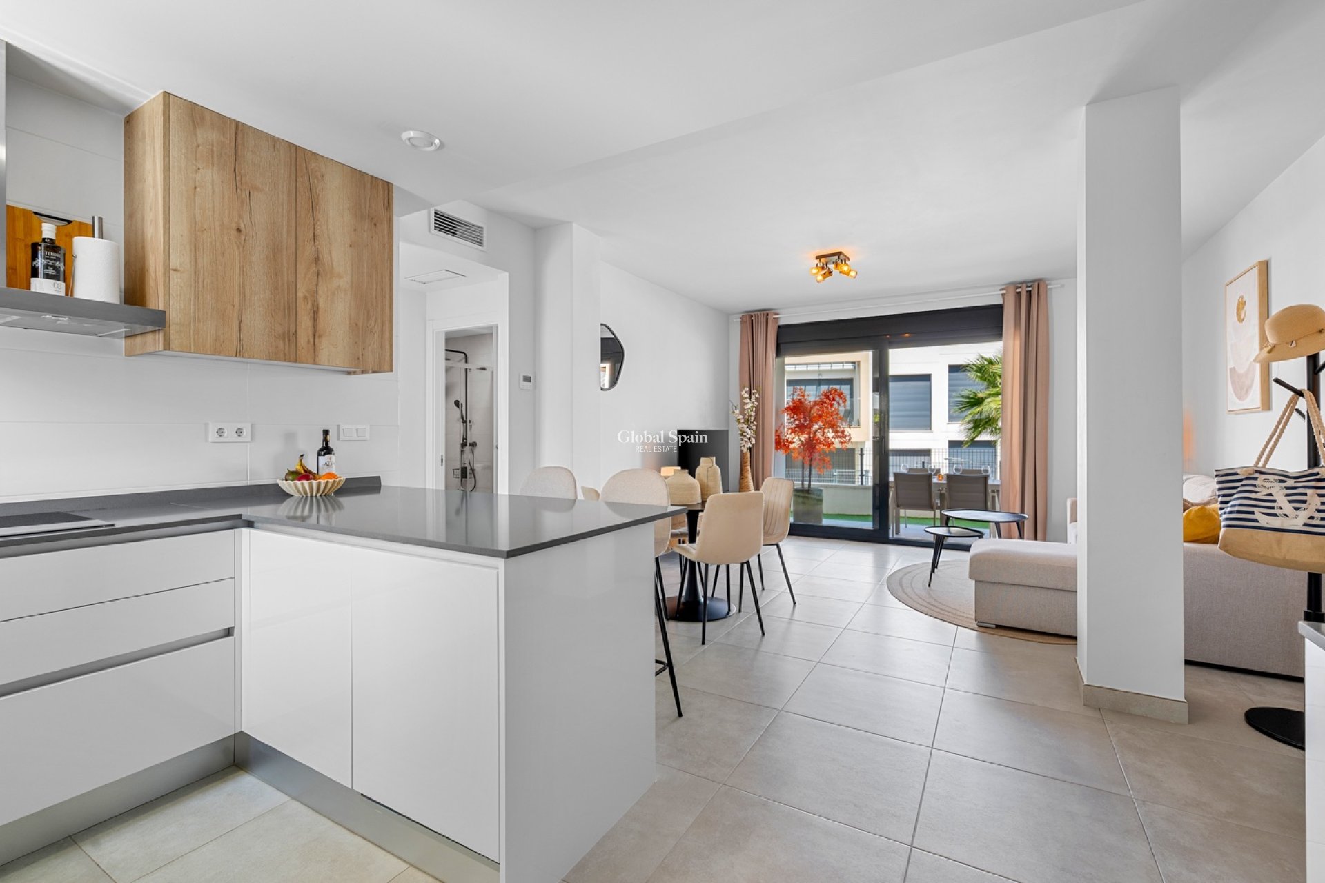 Venta - APARTAMENTO -
ORIHUELA COSTA - VILLAMARTÍN