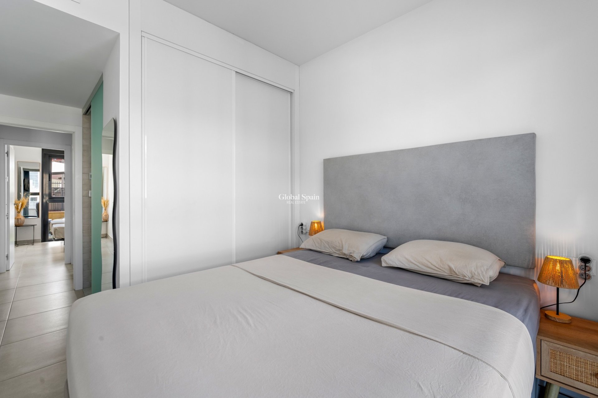Venta - APARTAMENTO -
ORIHUELA COSTA - VILLAMARTÍN