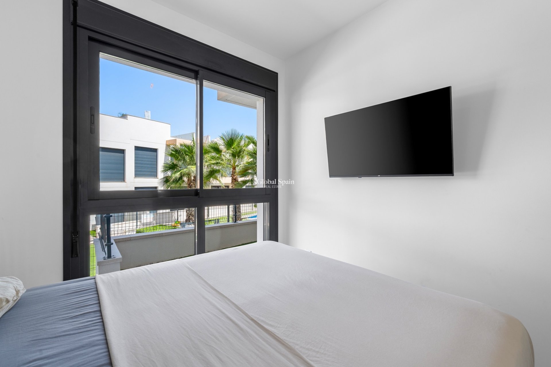 Venta - APARTAMENTO -
ORIHUELA COSTA - VILLAMARTÍN