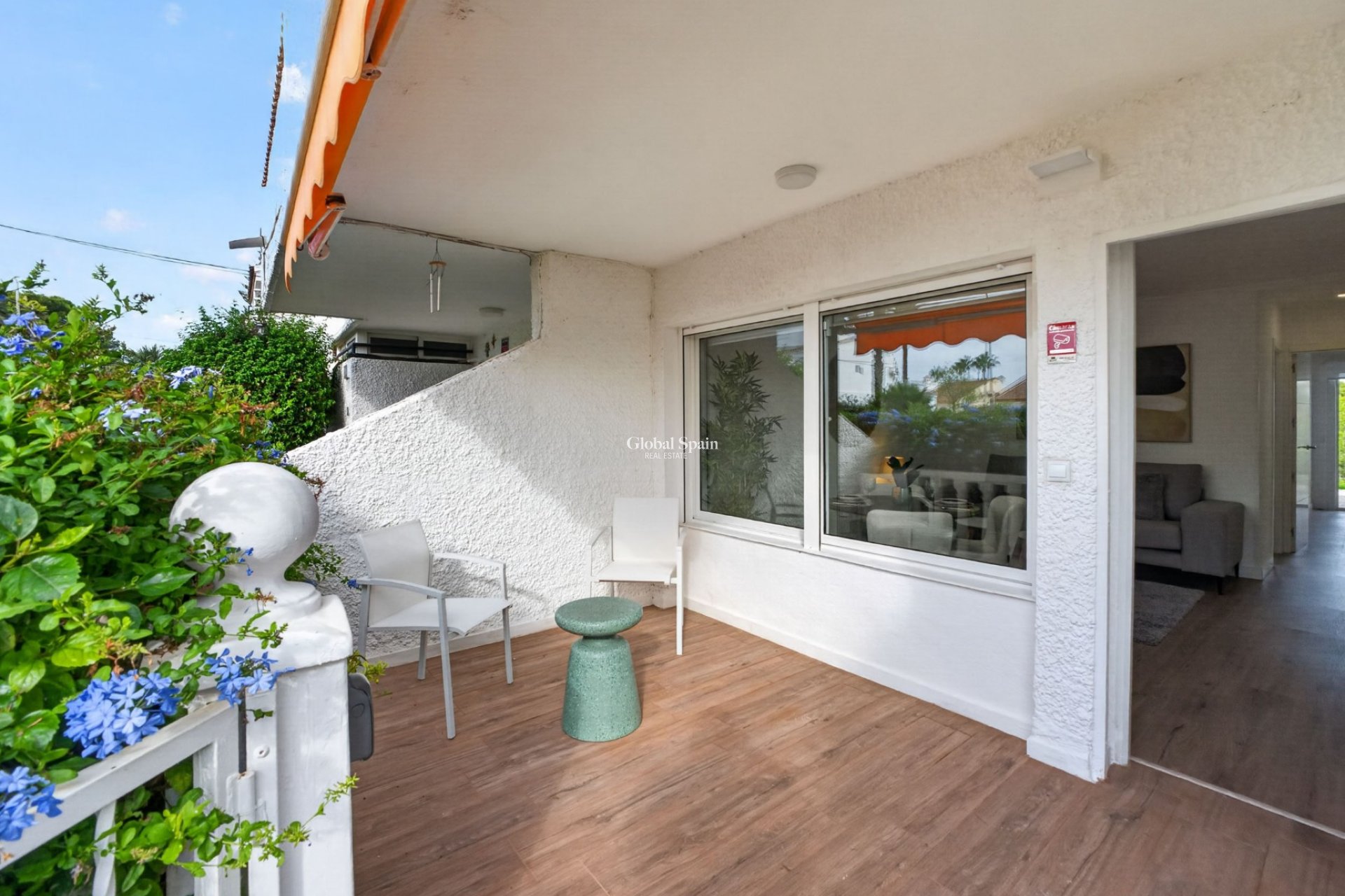 Venta - APARTAMENTO -
ORIHUELA COSTA - Villamartin
