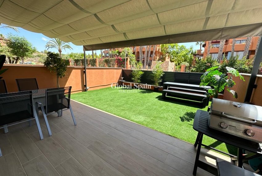 Venta - Apartamento -
ORIHUELA COSTA - VILLAMARTÍN