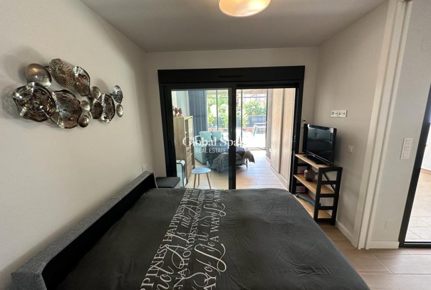 Venta - Apartamento -
ORIHUELA COSTA - VILLAMARTÍN