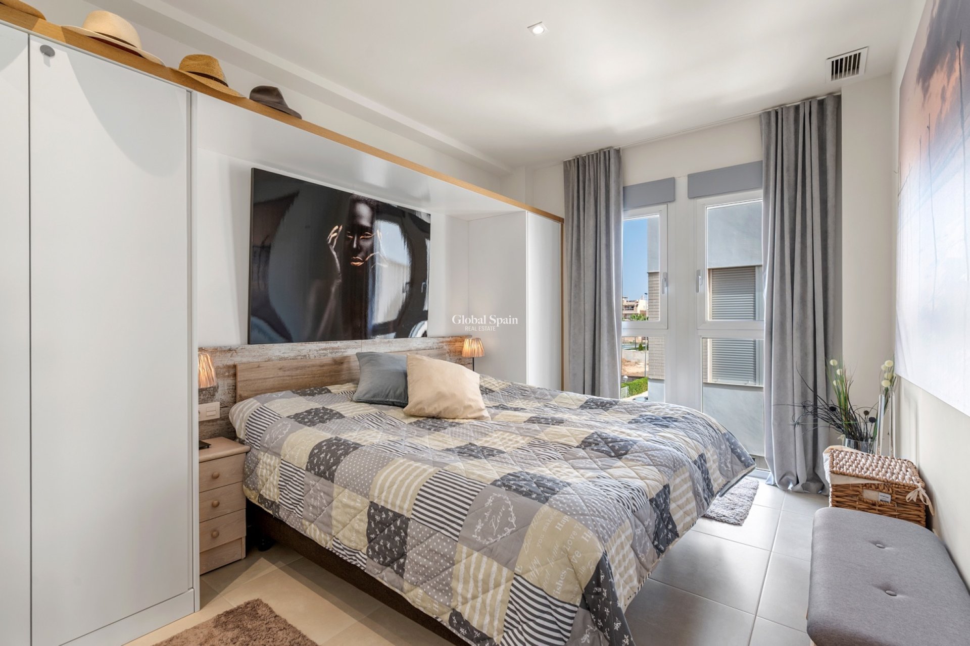 Venta - Apartamento -
ORIHUELA COSTA - VILLAMARTÍN