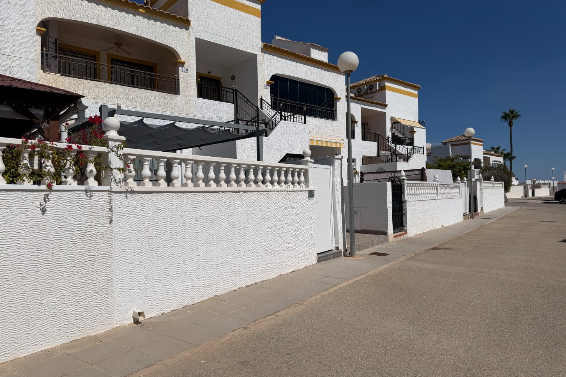 Venta - APARTAMENTO -
ORIHUELA - Entre Naranjos