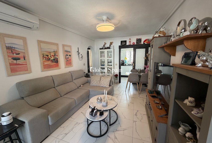 Venta - APARTAMENTO -
ORIHUELA - Entre Naranjos