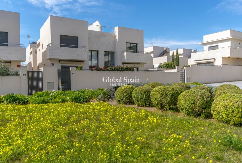 Venta - APARTAMENTO -
ORIHUELA - Inland