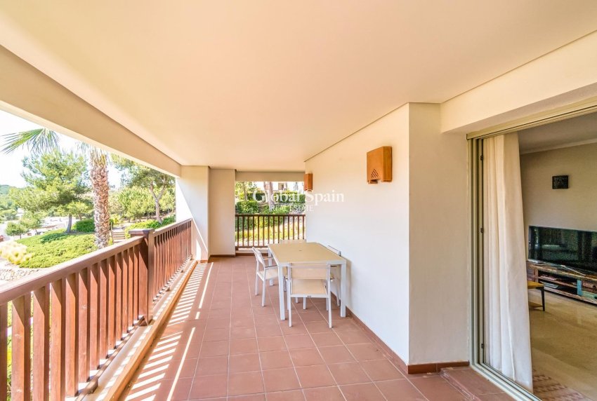 Venta - Apartamento -
ORIHUELA - LAS COLINAS GOLF RESORT