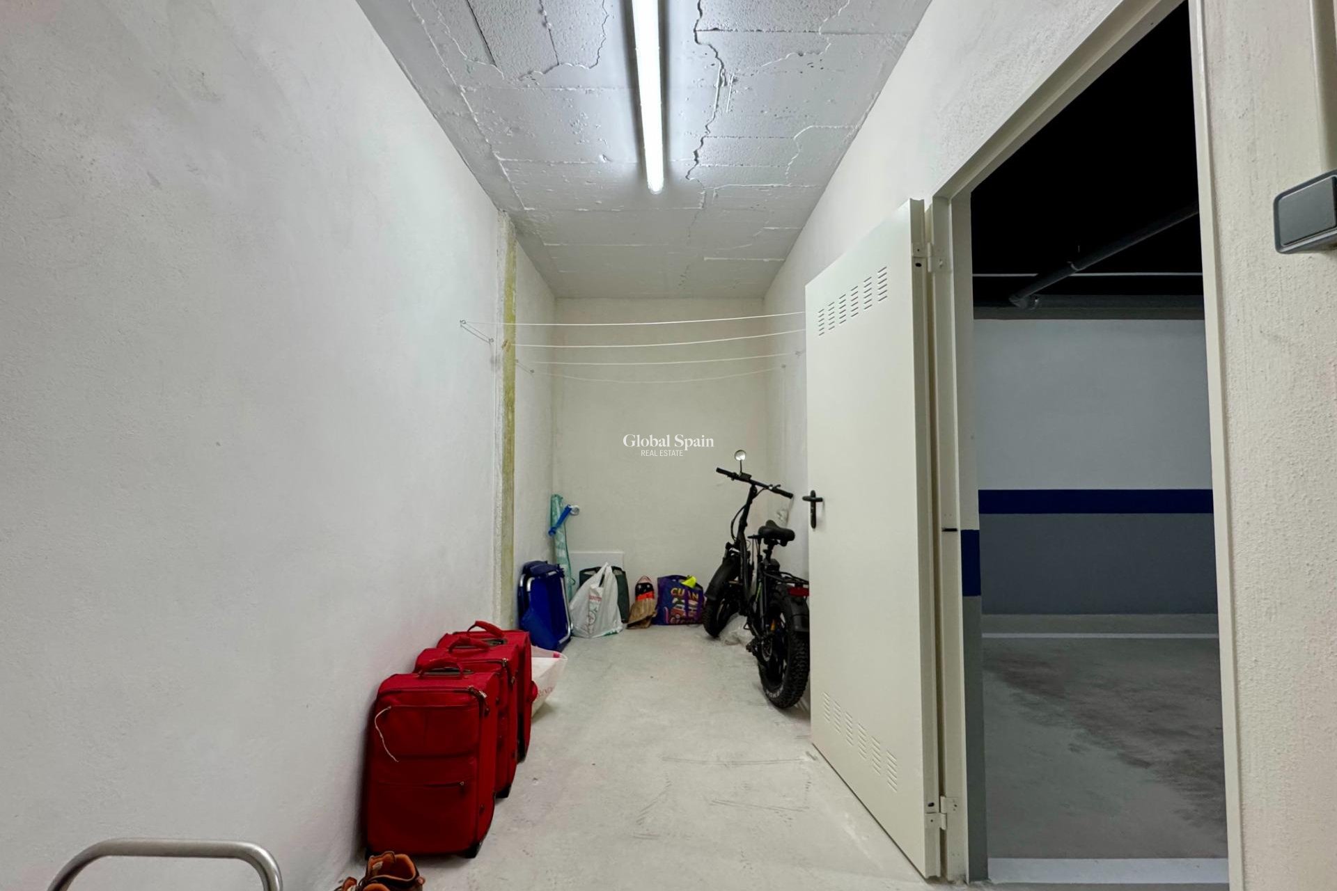 Venta - APARTAMENTO -
ORIHUELA - LAS COLINAS GOLF RESORT