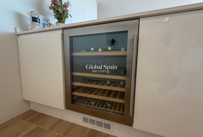 Venta - APARTAMENTO -
ORIHUELA - LAS COLINAS GOLF RESORT