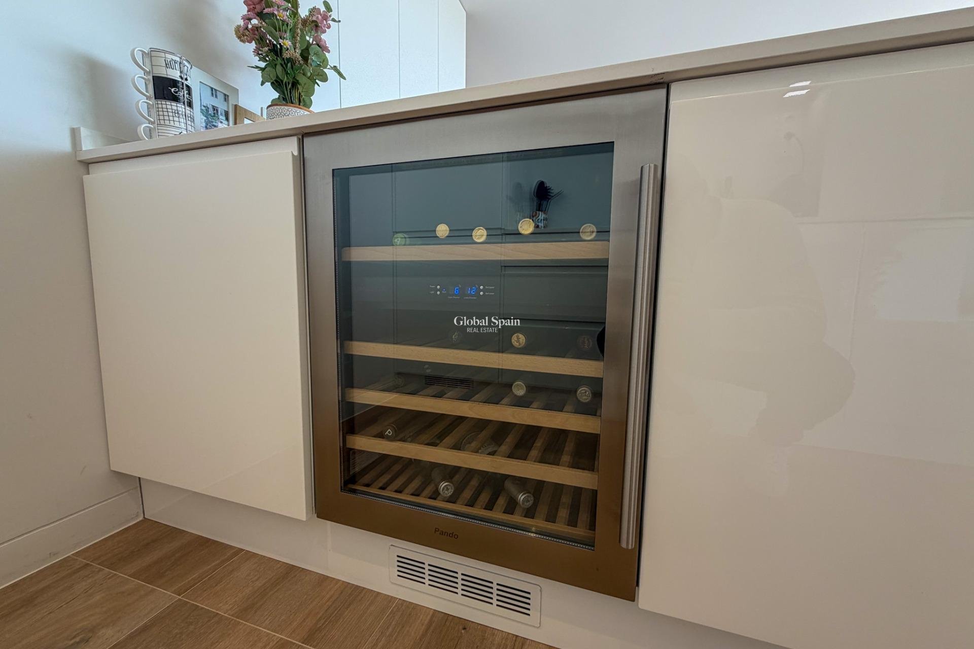 Venta - APARTAMENTO -
ORIHUELA - LAS COLINAS GOLF RESORT