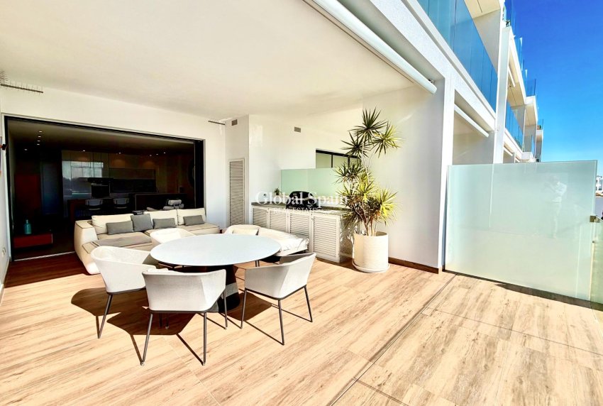 Venta - APARTAMENTO -
ORIHUELA - LAS COLINAS GOLF RESORT